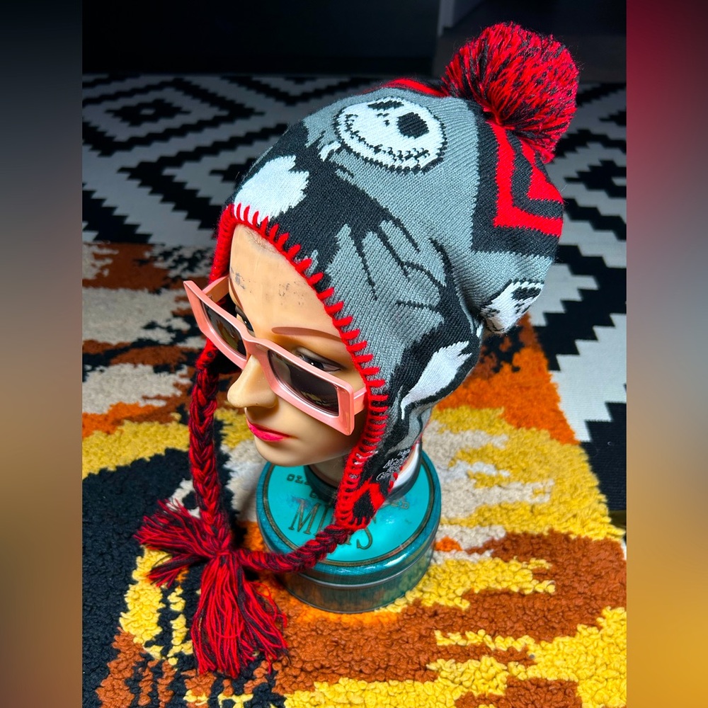 DISNEY, NIGHTMARE BEFORE CHRISTMAS beanie!!